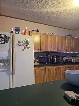 Stillhard8925 online show from November 5, 2025, 6:55 pm