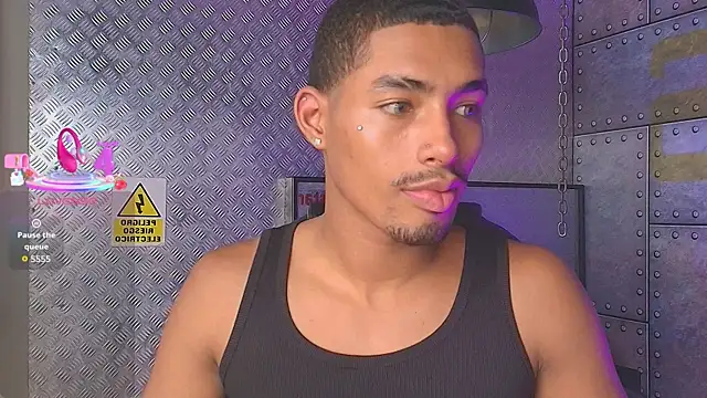 LiamByrne online show from December 5, 2025, 8:39 pm