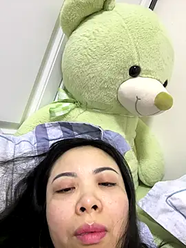 aa520uv online show from November 9, 2025, 12:14 am