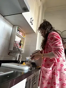 aa520uv online show from March 12, 2026, 1:33 am