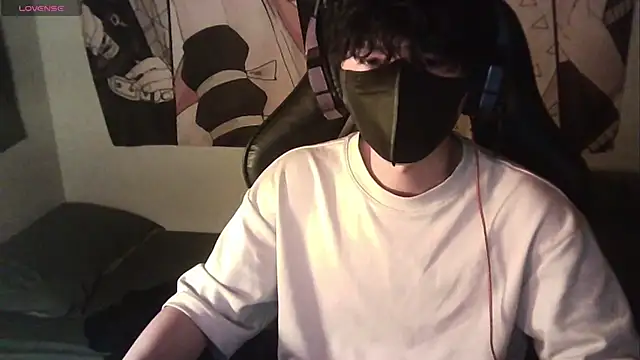 zhezheggin online show from March 22, 2025, 4:04 pm