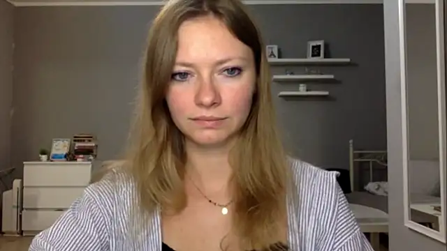 MillieShow online show from December 21, 2025, 6:20 pm