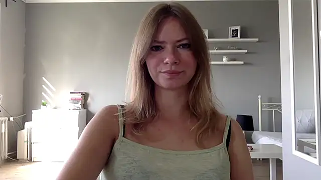 Snapshot of MillieShow chatting on September 9, 2025, 7:07 am MillieShow online show from September 9, 2025, 7:07 am