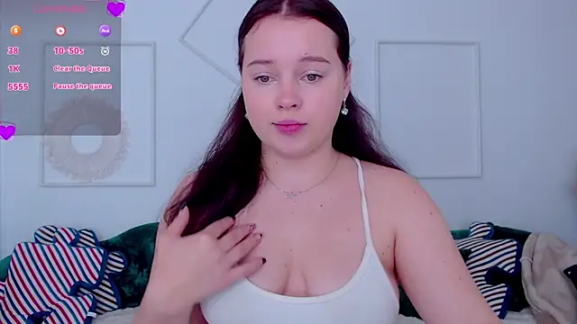 Cute kitty- online show from October 4, 2025, 8:54 pm