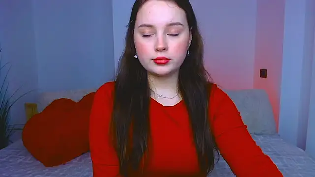 Cute kitty- online show from March 14, 2025, 9:32 pm