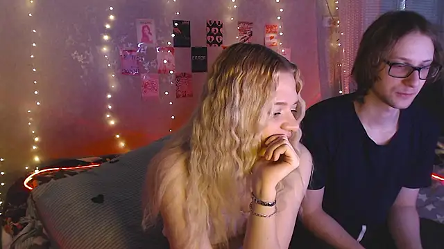 Snapshot of Your_Horny_Friends chatting on March 20, 2026, 1:45 pm Your Horny Friends online show from March 20, 2026, 1:45 pm