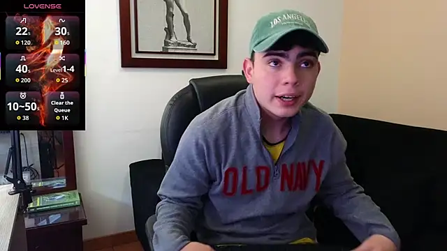 lukeboyce33 online show from June 2, 2026, 10:10 pm