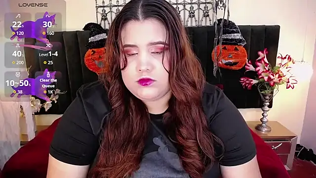 ailyn maury online show from November 2, 2025, 1:21 am