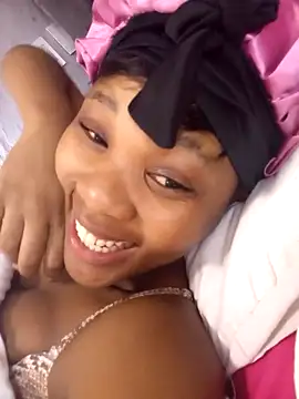 Snapshot of Hotytoty26 chatting on November 17, 2025, 3:27 pm Hotytoty26 online show from November 17, 2025, 3:27 pm