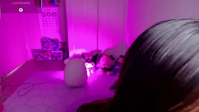 miharu01 online show from December 19, 2025, 1:02 pm