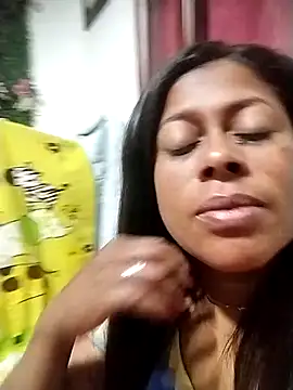 Tu-Reina online show from September 8, 2025, 4:50 pm