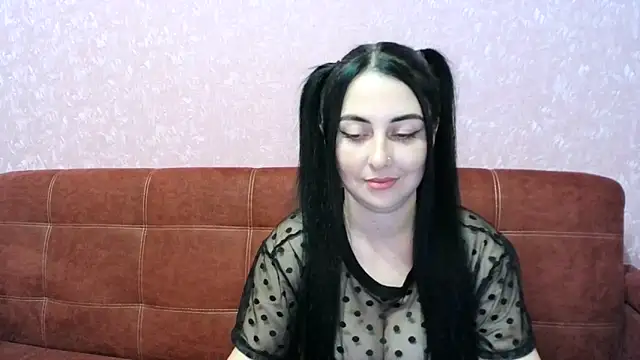 DaryaMens online show from November 5, 2025, 5:05 pm