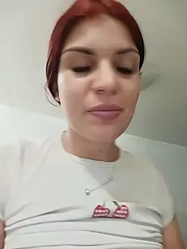 MeCherryy online show from July 15, 2026, 5:53 pm