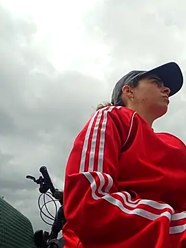 Sairy  online show from September 23, 2025, 6:04 pm