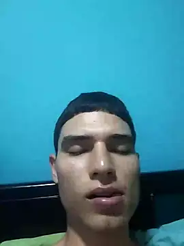 Snapshot of Saul_yei chatting on March 18, 2025, 7:44 pm Saul yei online show from March 18, 2025, 7:44 pm