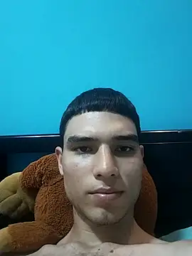 Snapshot of Saul_yei chatting on March 12, 2025, 11:12 pm Saul yei online show from March 12, 2025, 11:12 pm