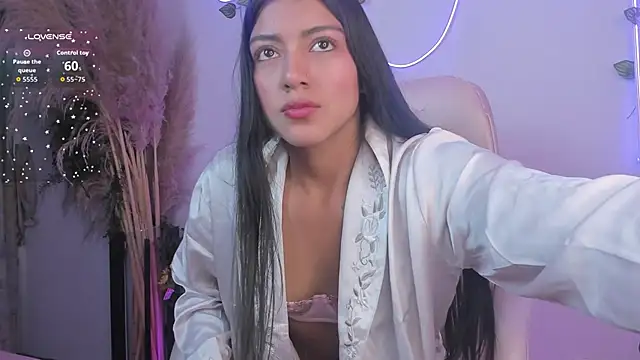 Quiinn bx online show from September 8, 2025, 7:13 pm