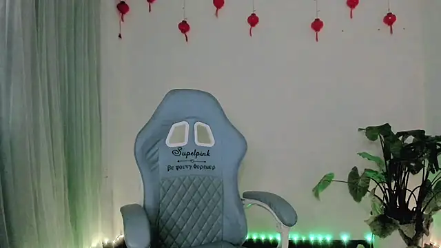 Snapshot of SanaAnika chatting on March 11, 2026, 1:32 am SanaAnika online show from March 11, 2026, 1:32 am