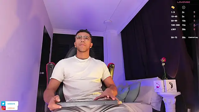 Colstorw  online show from September 19, 2025, 10:41 am