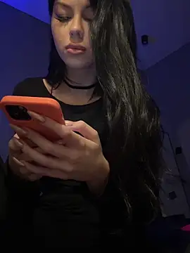 Leya Foxhall online show from November 26, 2025, 12:10 am