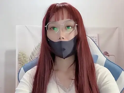 yen1212 online show from November 19, 2025, 2:11 am