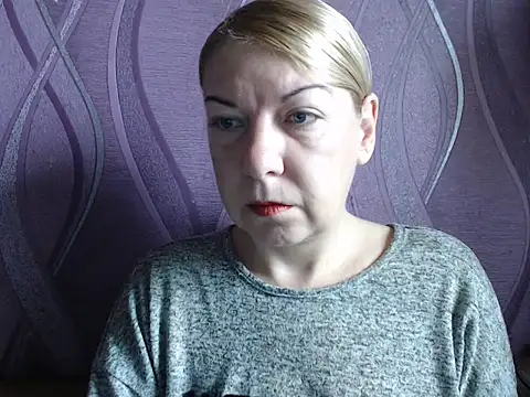 Lillia Ray online show from September 30, 2025, 5:57 am