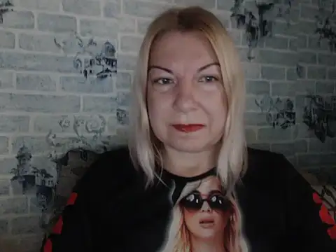 Lillia Ray online show from November 8, 2025, 10:30 am