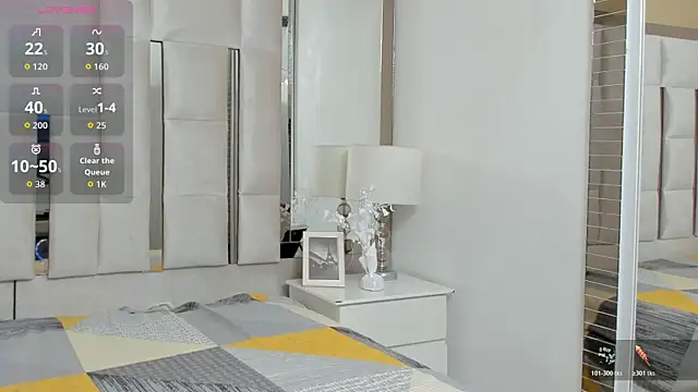 TattiBelll online show from November 29, 2025, 12:05 pm