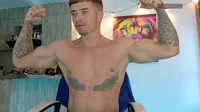Ryannblue07 online show from May 27, 2026, 10:28 pm