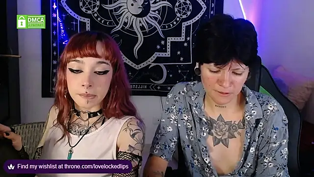 lovelockedlips online show from October 3, 2025, 4:03 am