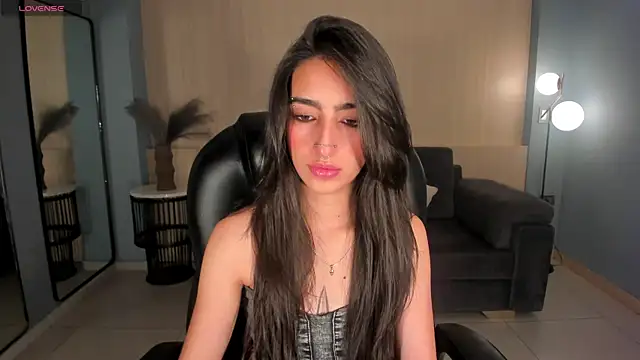 LarisaSmirnov online show from September 17, 2025, 4:36 am