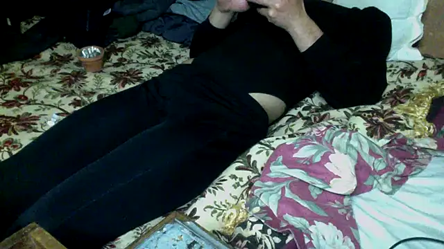 JoaoPinto0 online show from November 8, 2025, 12:36 am