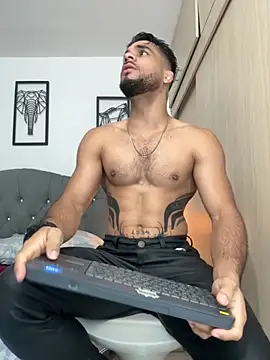 Maximiliano ford online show from September 21, 2025, 10:42 am