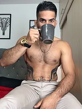 Maximiliano ford online show from October 15, 2025, 10:12 am