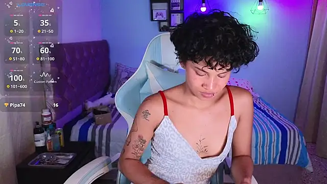 eleselas online show from March 21, 2025, 6:05 am