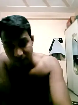 Snapshot of vikesh05 chatting on October 3, 2025, 7:04 pm vikesh05 online show from October 3, 2025, 7:04 pm