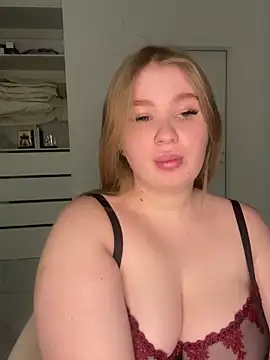 Snapshot of Amy_Sky_ chatting on February 7, 2026, 5:10 pm Amy Sky online show from February 7, 2026, 5:10 pm