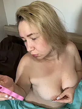 Nikusia online show from March 23, 2025, 7:31 am