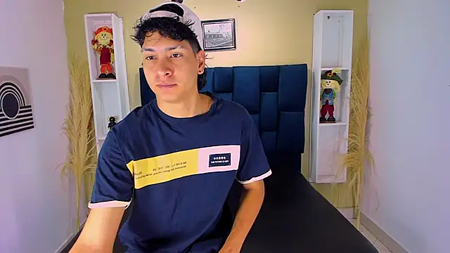 Jhojan twink online show from September 24, 2025, 11:28 am