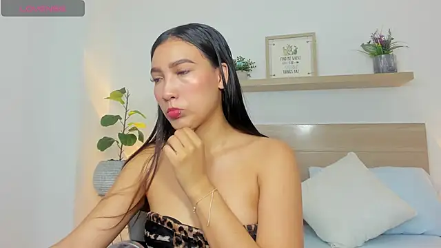 nina blake online show from September 30, 2025, 2:17 am