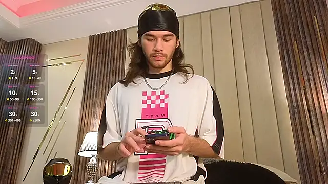 FreyrVik online show from October 15, 2025, 7:55 pm