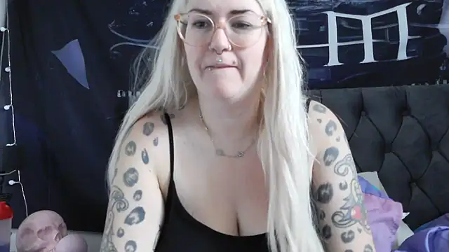 Sizzling Indie36 online show from October 5, 2025, 10:17 am