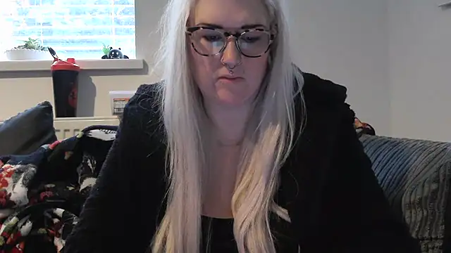 Sizzling Indie36 online show from September 14, 2025, 11:21 am