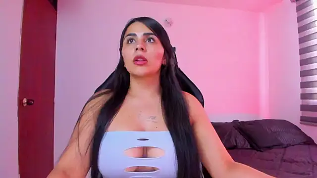 hannarusso online show from January 14, 2026, 9:18 pm