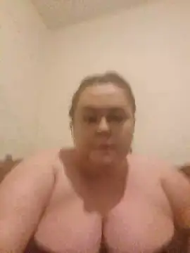 Zara 26XX online show from March 23, 2025, 1:31 am