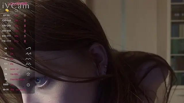 AmberPaws online show from March 17, 2025, 11:35 pm