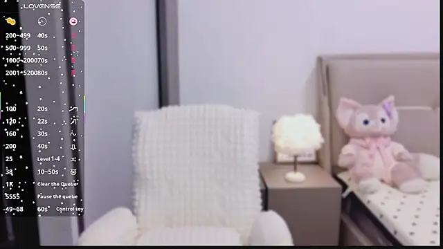 Yoyuyuy online show from October 27, 2025, 12:22 am