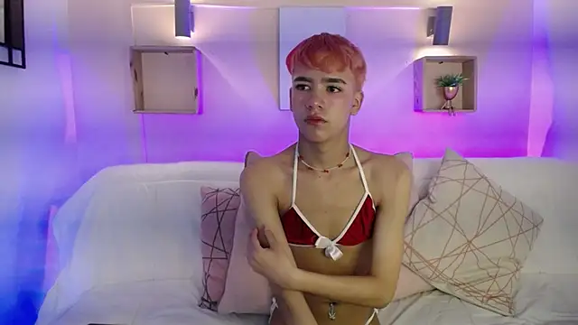 Andy Leex online show from March 18, 2025, 5:01 pm