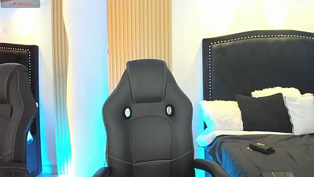 LiamWildx20 online show from June 3, 2026, 4:24 am
