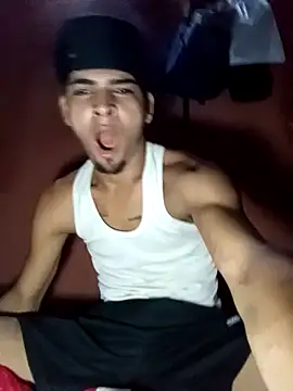 Snapshot of 317894 chatting on November 11, 2025, 3:18 pm 317894 online show from November 11, 2025, 3:18 pm